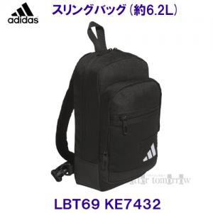 �A�f�B�_�XADIDAS�y2026FW�z�X�����O�o�b�O �V�����_�[�o�b�O LBT69 KE7432 ��6.2L 16�~30�~8cm �u���b�N